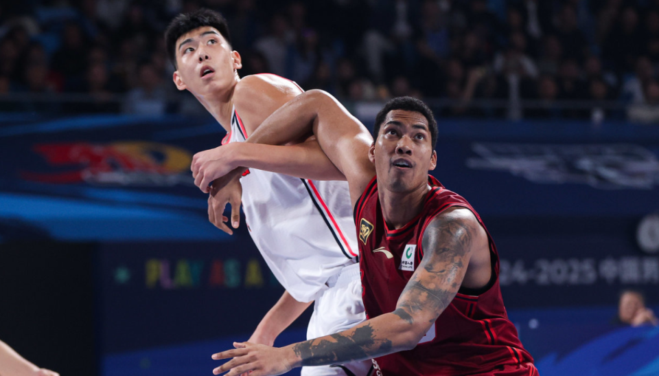 丘天今年, 中锋 丘天今年, 中锋