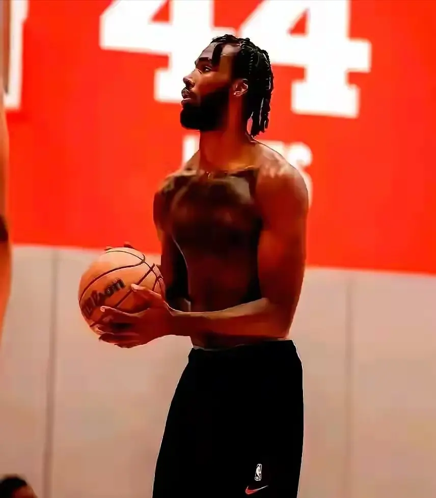 表现, 的建队理念, 火箭管理层