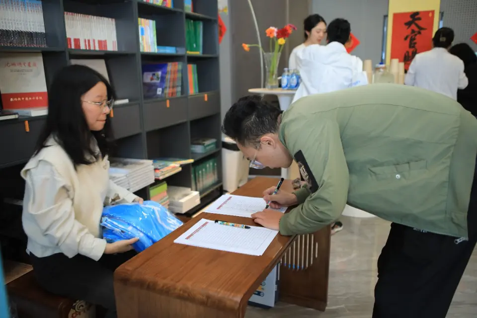 与知识问答, 行动, 健康同行 与知识问答, 行动, 健康同行