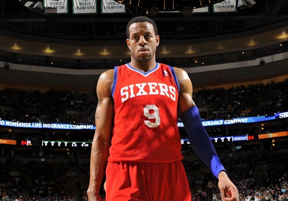 变角色以求, Om, 也出现不少