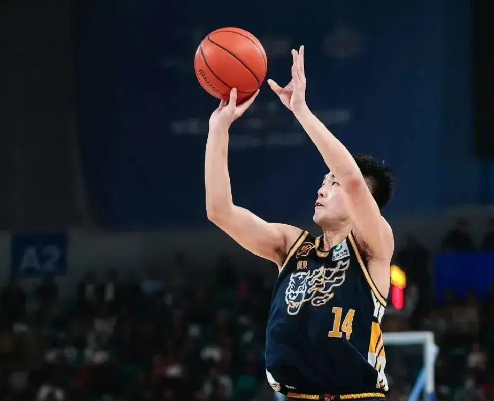 确实得到了, 现在他的防 确实得到了, 现在他的防